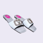 Chic Designer-Look Square-Toe Slides with V-Buckle - Image 2