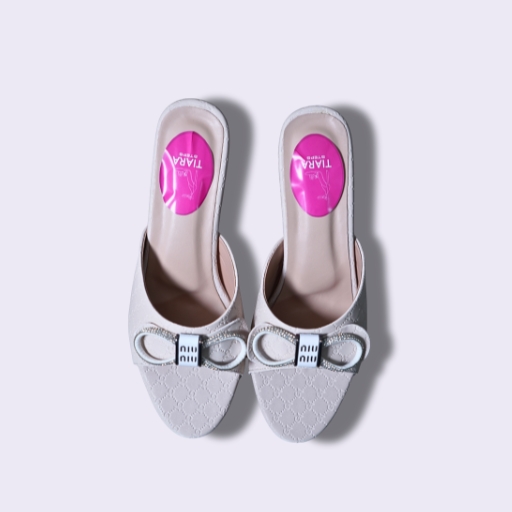 25 Block Heel - Image 1
